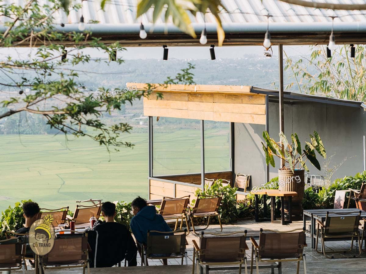 Nơi làm việc — Chill Factory Coffee Pleiku (ảnh 3)